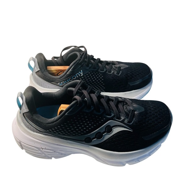 Saucony Guide 17  Women's Size 7.5 W Black Running Shoes Sneakers - Picture 4 of 8